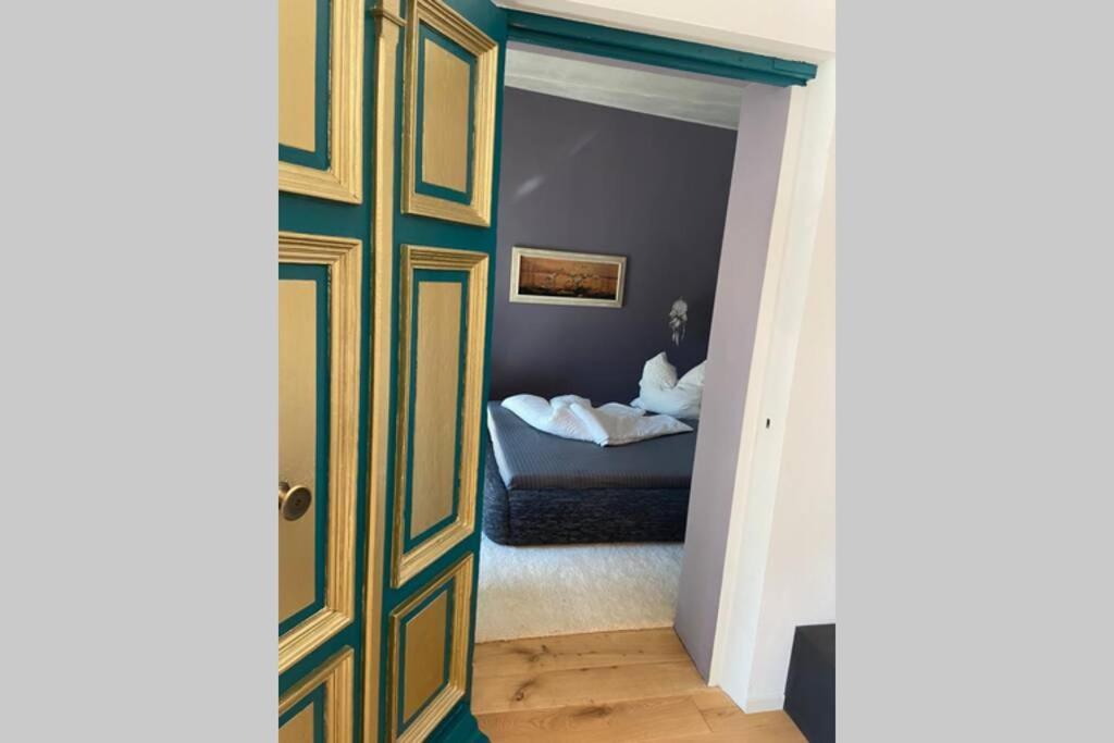 Entspannt In Nuernberg - Das Einhoernchen Exteriör bild